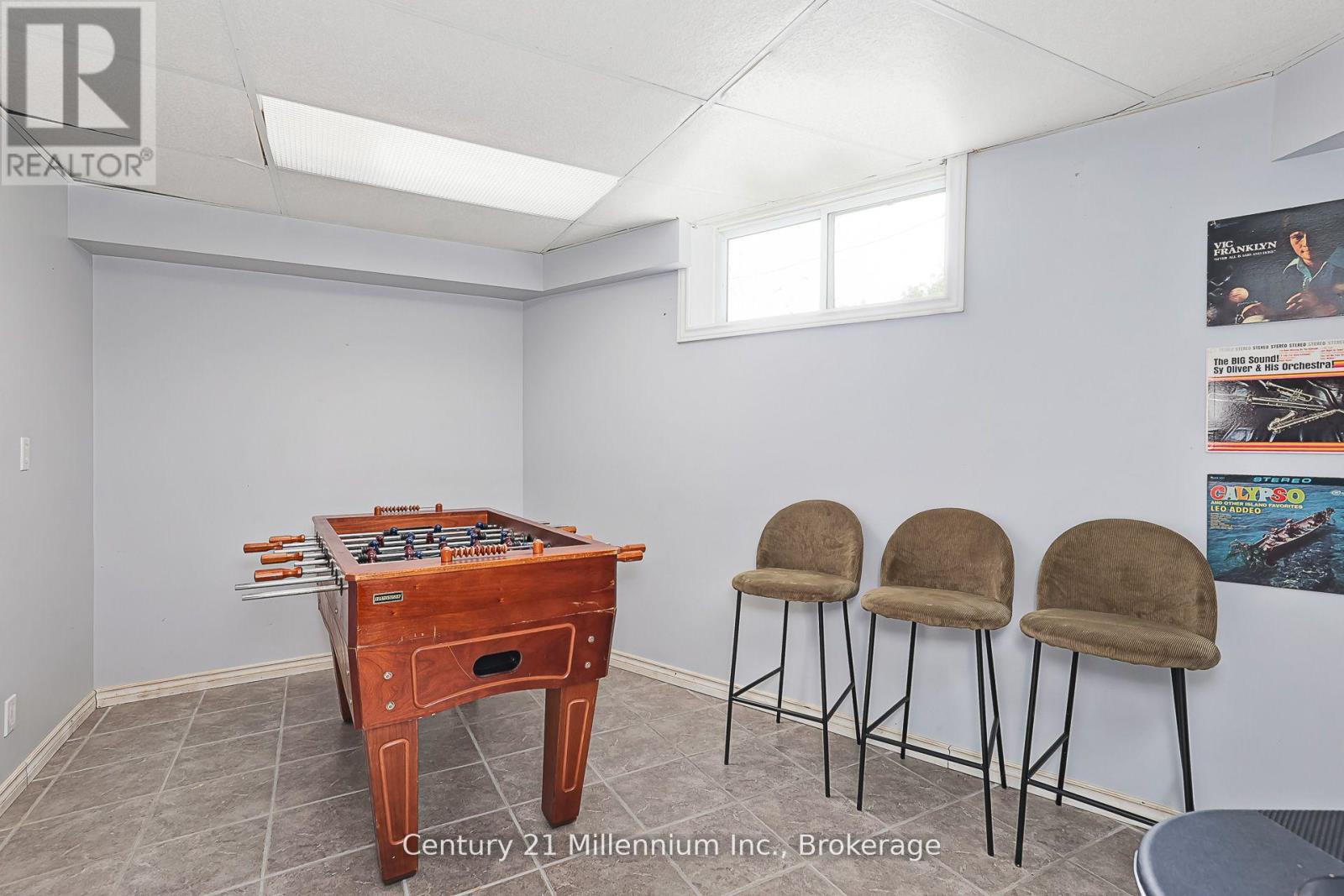 127 Scandia Lane, Blue Mountains, Ontario  N0H 2E0 - Photo 33 - X12880352