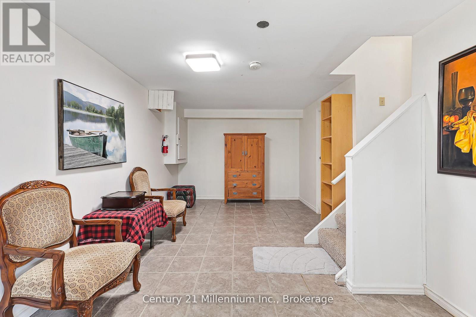 127 Scandia Lane, Blue Mountains, Ontario  N0H 2E0 - Photo 36 - X12880352