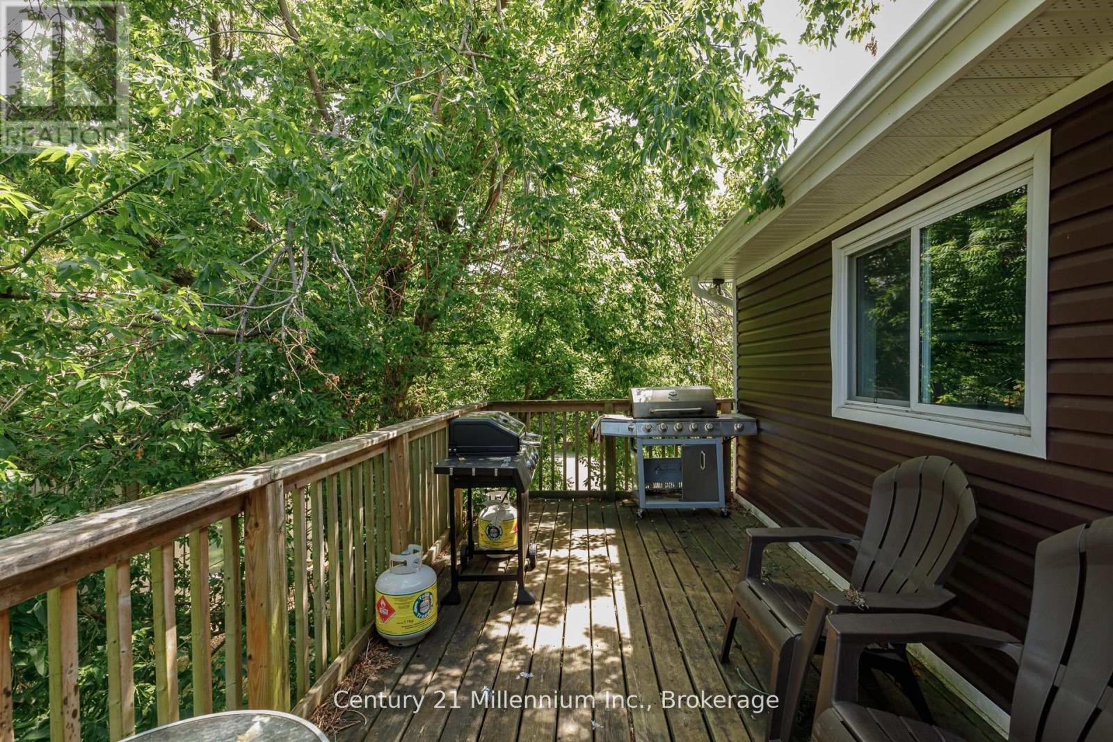 127 Scandia Lane, Blue Mountains, Ontario  N0H 2E0 - Photo 40 - X12880352