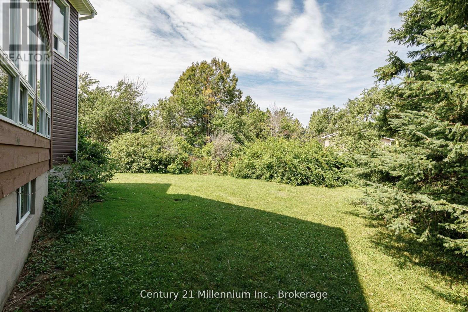 127 Scandia Lane, Blue Mountains, Ontario  N0H 2E0 - Photo 49 - X12880352