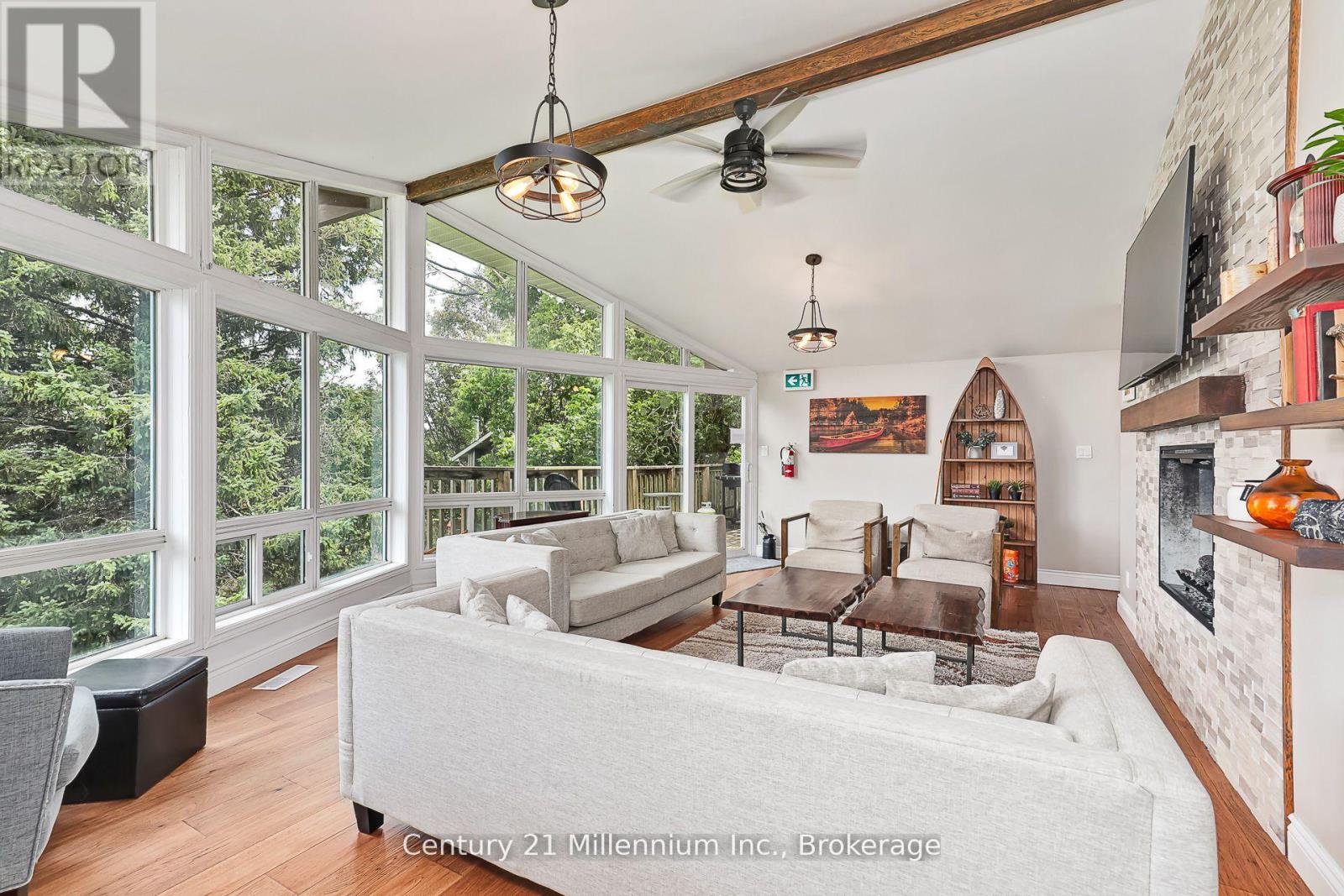 127 Scandia Lane, Blue Mountains, Ontario  N0H 2E0 - Photo 6 - X12880352