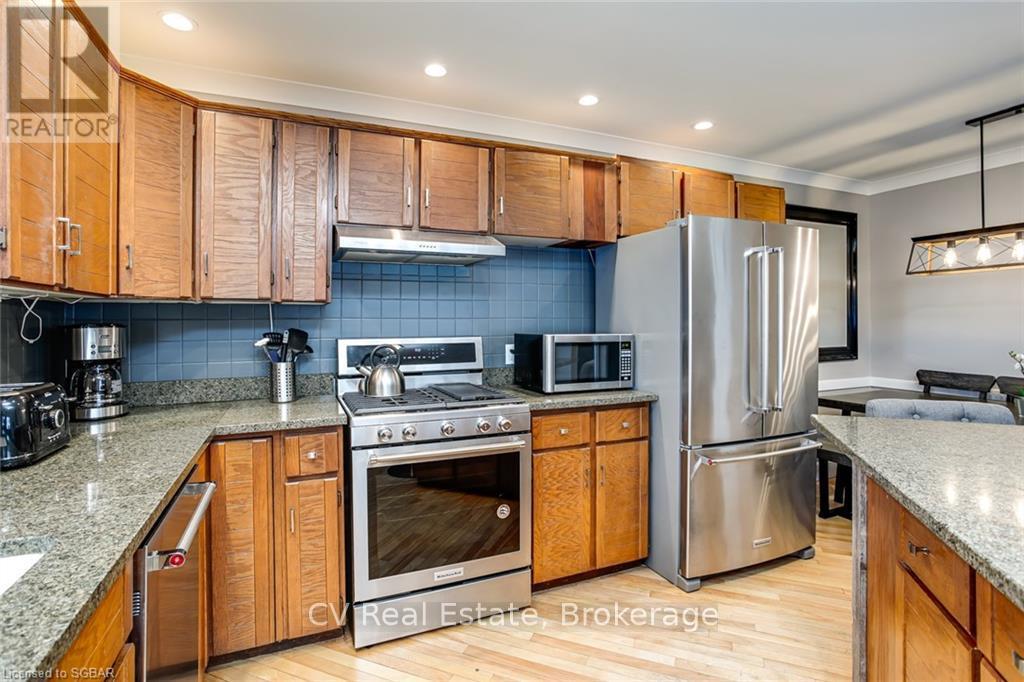 102 Liisa's Lane, Blue Mountains, Ontario  L9Y 3Z2 - Photo 12 - X12881190