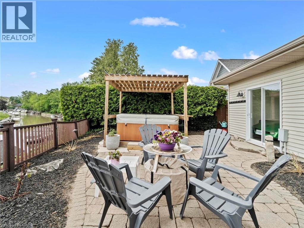 49 Gill Road, Grand Bend, Ontario  N0M 1T0 - Photo 40 - 40811336