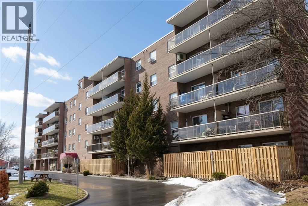 793 Colborne Street Unit# 205, Brantford, Ontario  N3S 7J3 - Photo 3 - 40808937