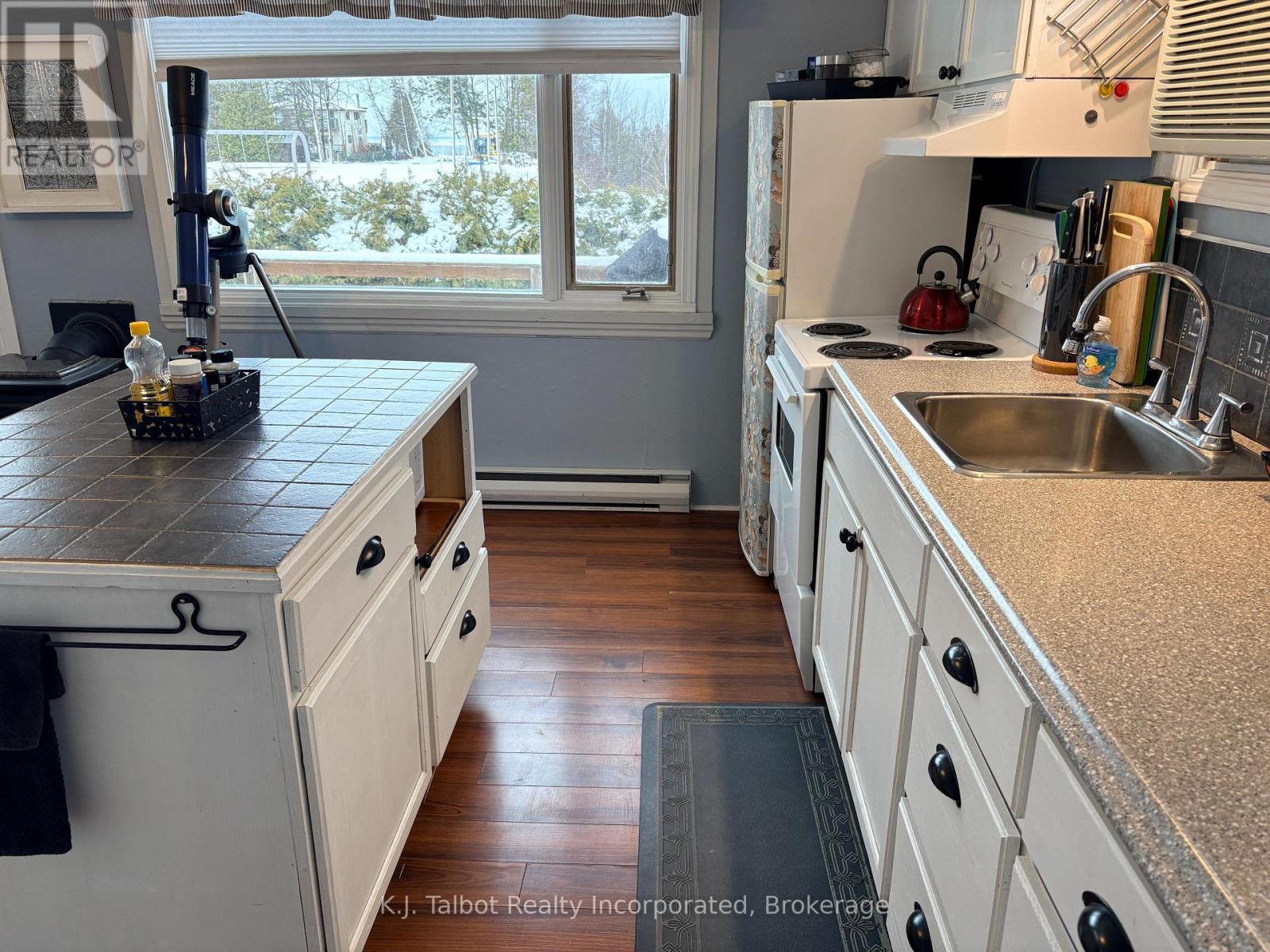 9 Ravine Park Road N, Central Huron, Ontario  N7A 3X8 - Photo 15 - X12883578