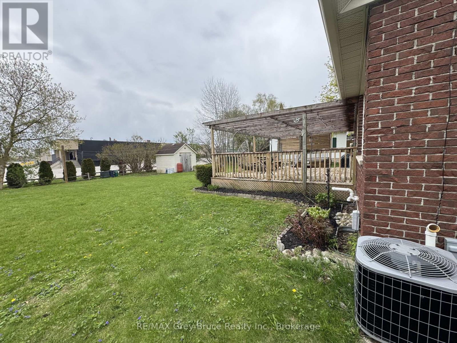 235 5th Avenue, Hanover, Ontario  N4N 2C3 - Photo 29 - X12885262