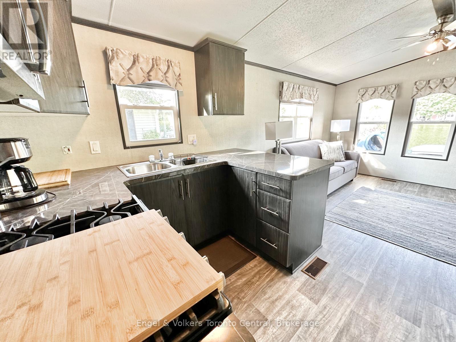 B8 - 7489 Sideroad 5 E, Wellington North, Ontario  N0G 2L0 - Photo 15 - X12885416