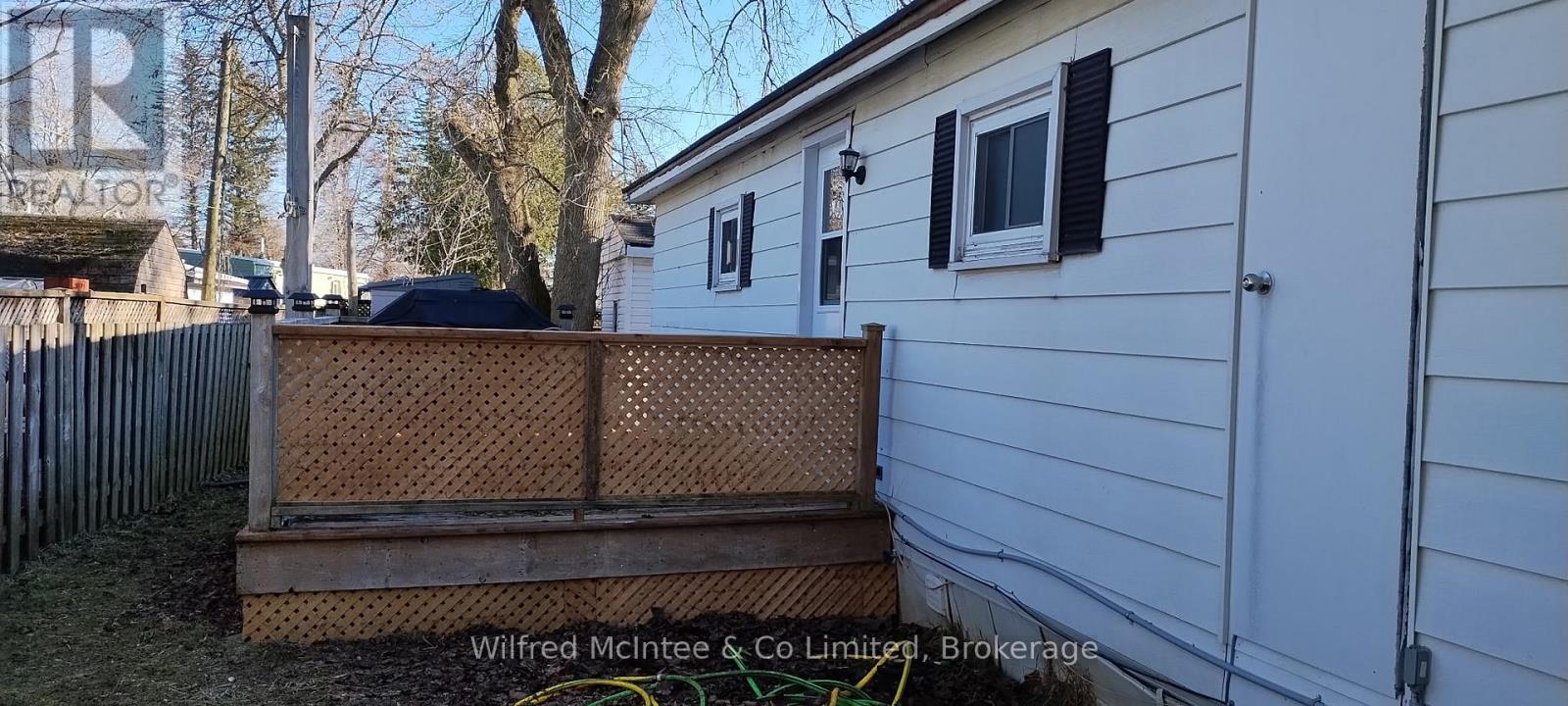 20 Cardinal Street, Brockton, Ontario  N0G 2V0 - Photo 3 - X12886364