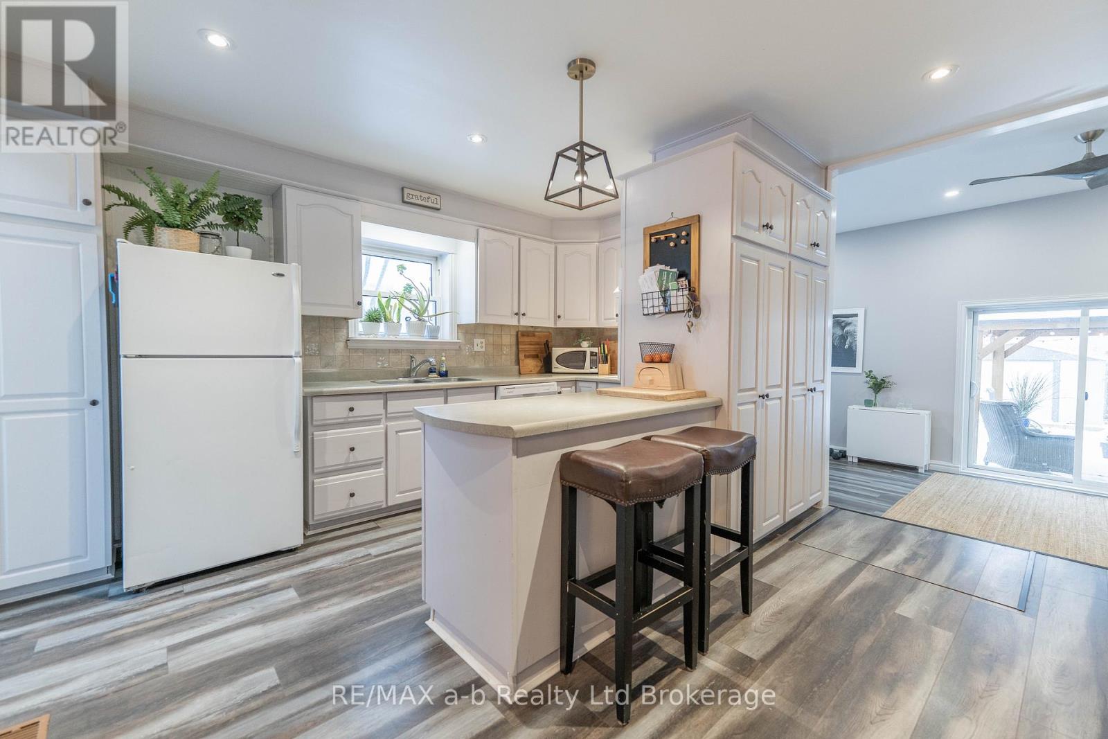 13 Potters Road N, Tillsonburg, Ontario  N4G 2G9 - Photo 13 - X12886534