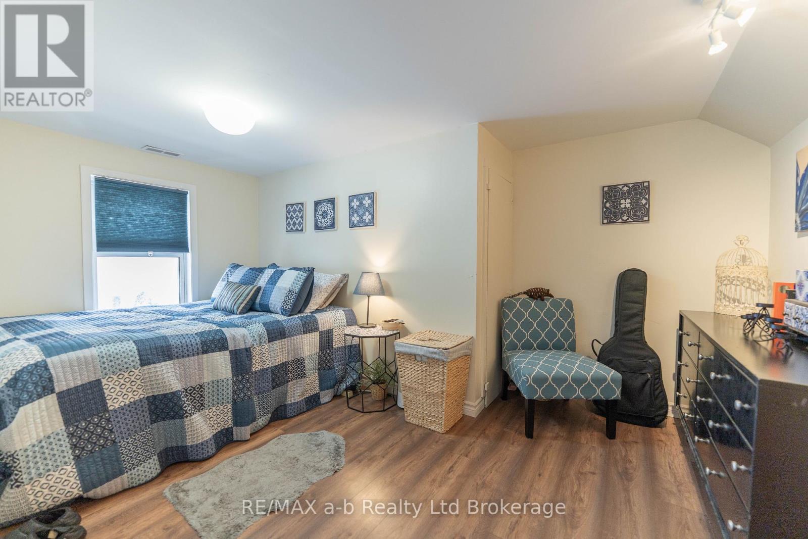 13 Potters Road N, Tillsonburg, Ontario  N4G 2G9 - Photo 31 - X12886534
