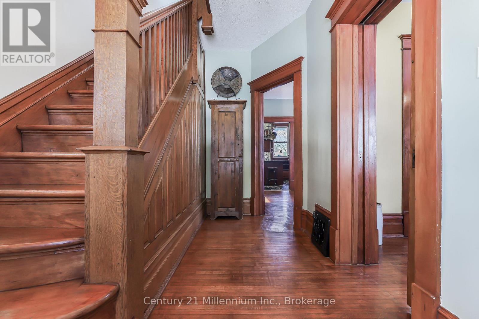 296 Garafraxa St Street, Chatsworth, Ontario  N0H 1G0 - Photo 12 - X12887100