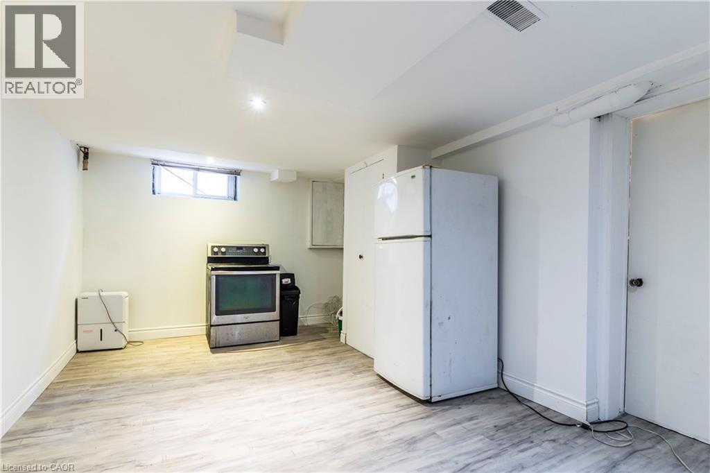 404 Queenston Road, Hamilton, Ontario  L8K 1J2 - Photo 29 - 40811533