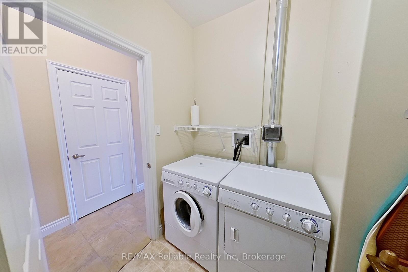 15 Bayfield Mews Lane, Bluewater, Ontario  N0M 1G0 - Photo 35 - X12887498