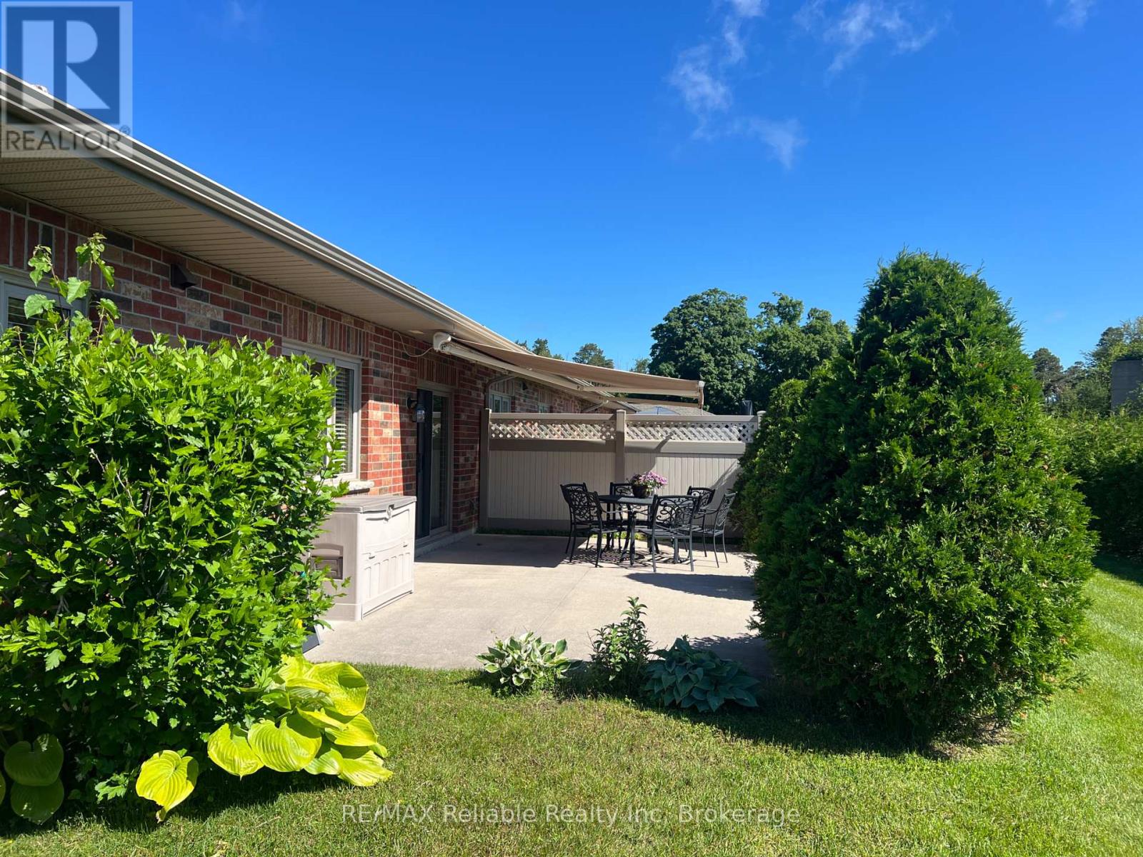 15 Bayfield Mews Lane, Bluewater, Ontario  N0M 1G0 - Photo 6 - X12887498