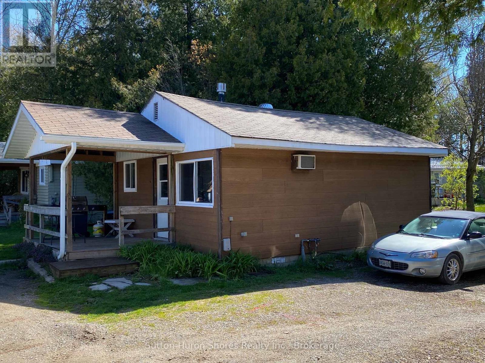 95 Mcvicar Street, Saugeen Shores, Ontario  N0H 2C0 - Photo 6 - X12888428