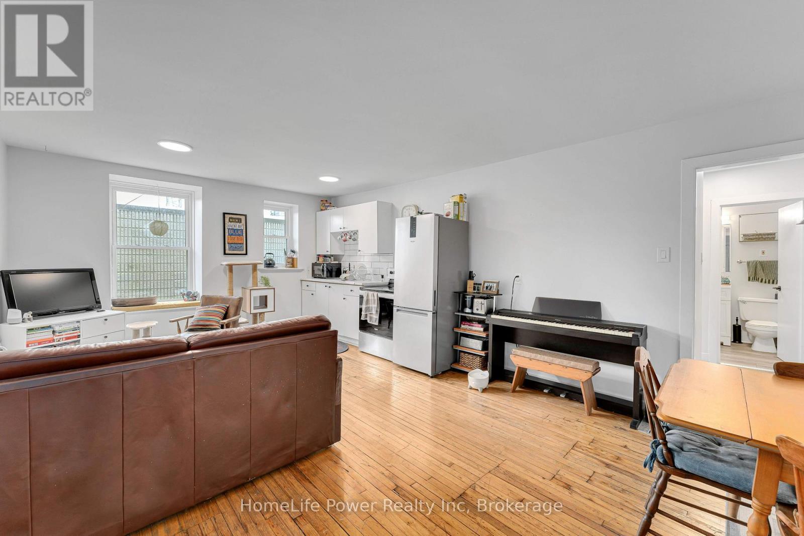207 Wellington Street, Kingston, Ontario  K7K 2Y6 - Photo 17 - X12888538