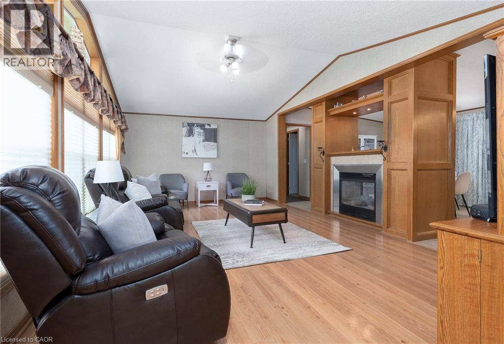 1161 4th Concession Road W, Flamborough, Ontario  L8B 0X3 - Photo 4 - 40812670
