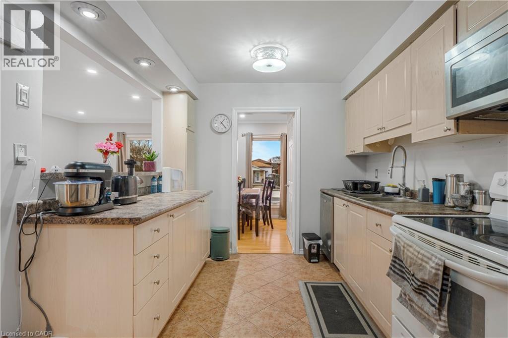 2 Envoy Boulevard, Hamilton, Ontario  L8G 4N1 - Photo 10 - 40812689