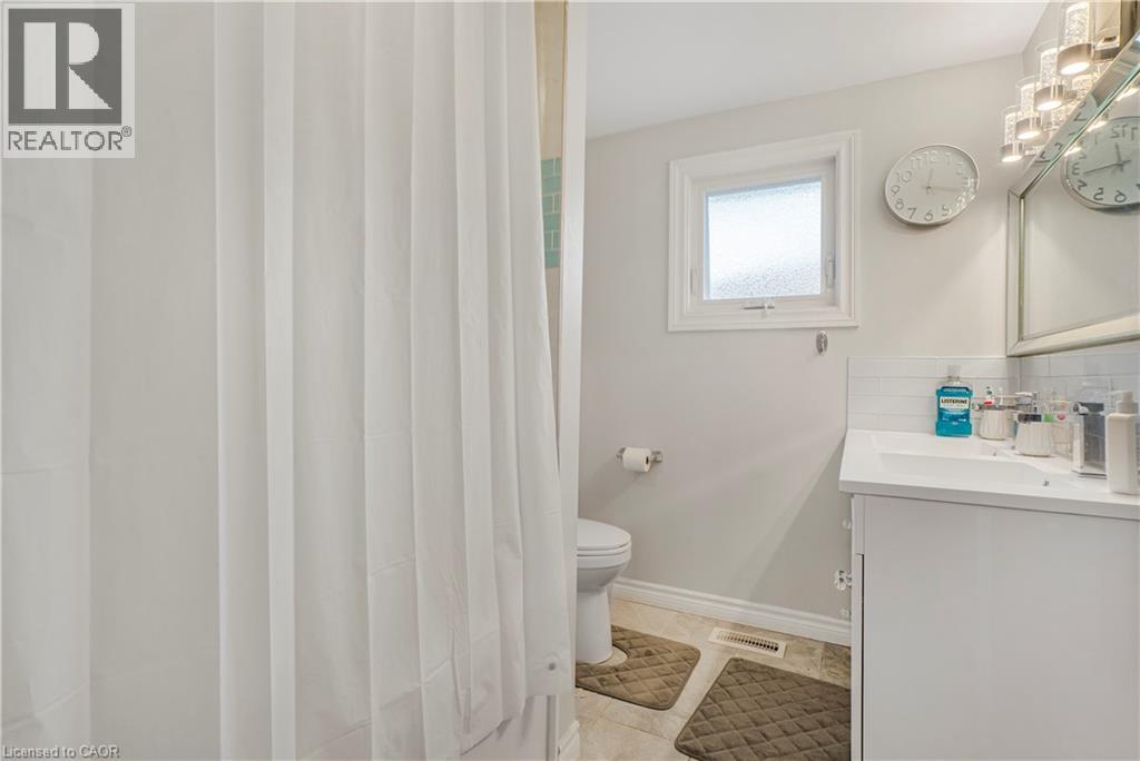 2 Envoy Boulevard, Hamilton, Ontario  L8G 4N1 - Photo 13 - 40812689