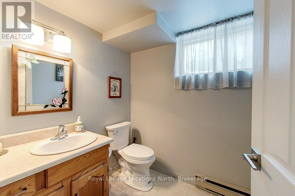 56 Lorne Avenue, Collingwood, Ontario  L9Y 2B7 - Photo 34 - S12890242