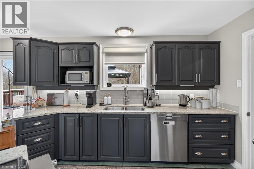 484 Concession 11 Road E, Flamborough, Ontario  L8B 1J1 - Photo 14 - 40812966
