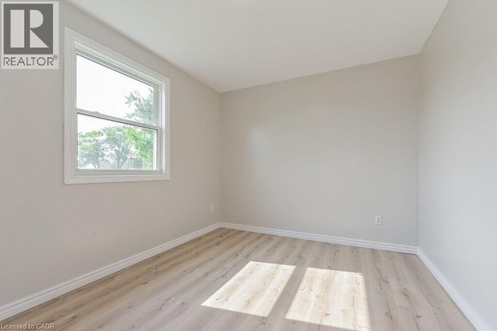353 Wellington Street E, Mount Forest, Ontario  N0G 2L2 - Photo 22 - 40812730