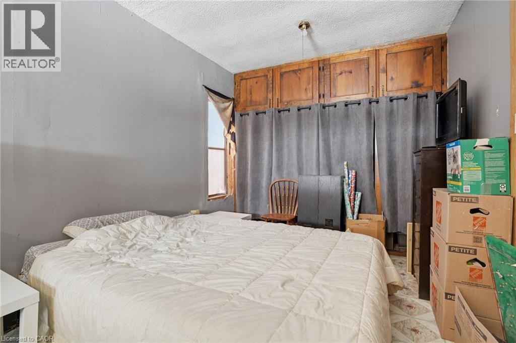 121 Gibson Avenue, Hamilton, Ontario  L8L 6J9 - Photo 8 - 40813174