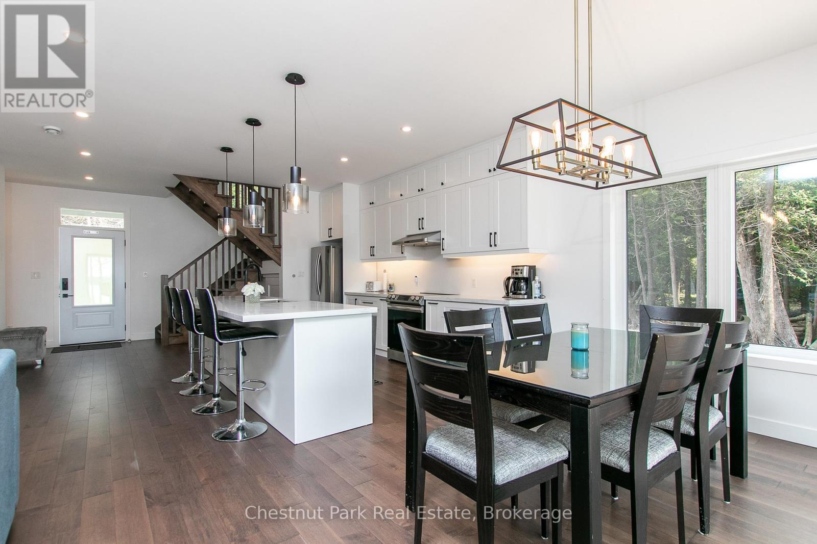 277 Eagle Road, Northern Bruce Peninsula, Ontario  N0H 2R0 - Photo 12 - X12898630
