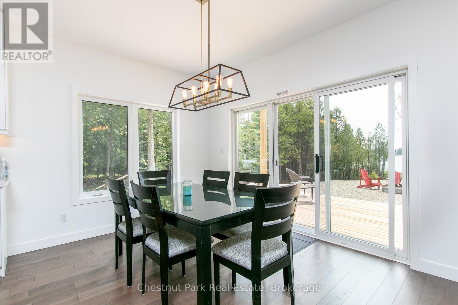 277 Eagle Road, Northern Bruce Peninsula, Ontario  N0H 2R0 - Photo 13 - X12898630