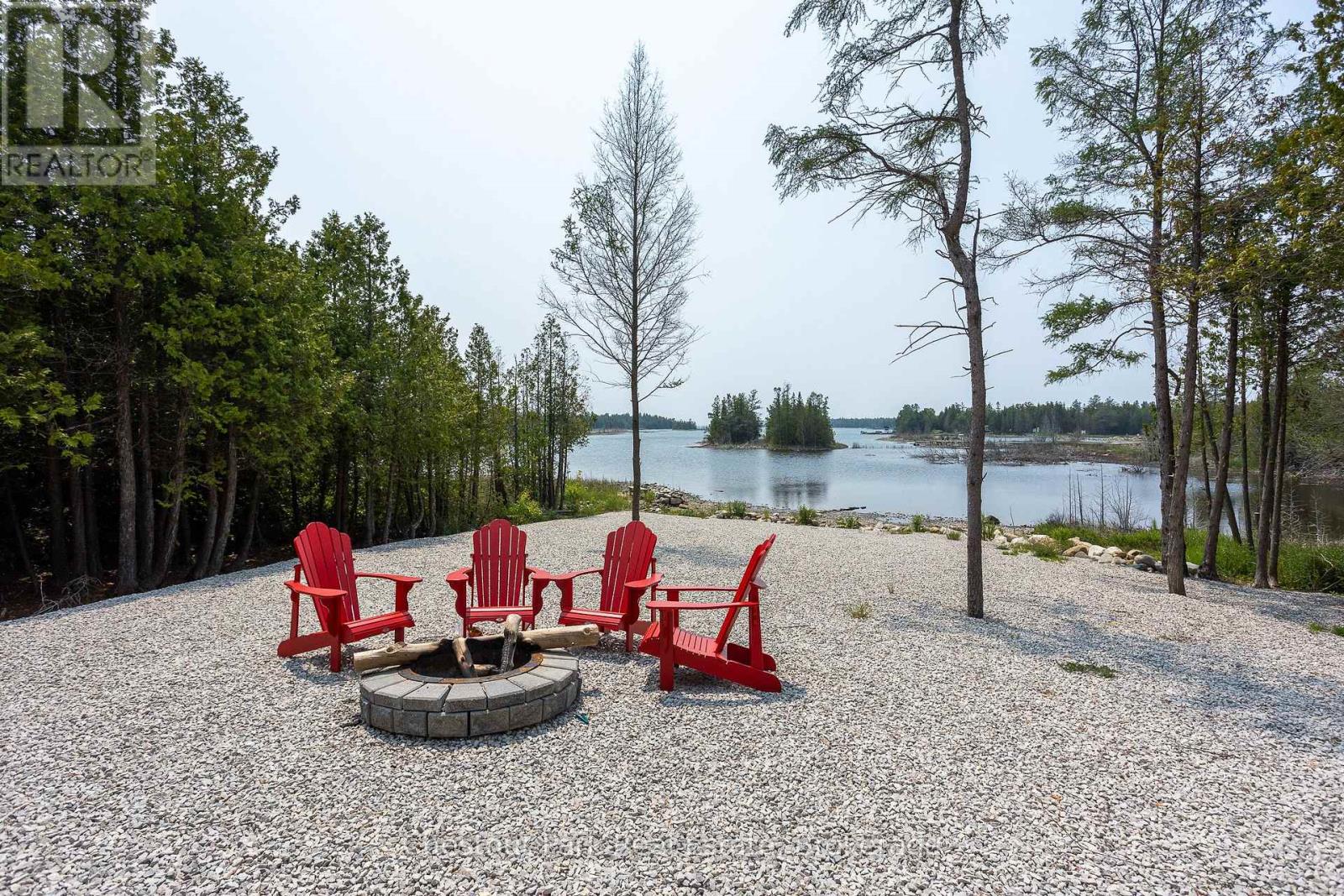 277 Eagle Road, Northern Bruce Peninsula, Ontario  N0H 2R0 - Photo 39 - X12898630