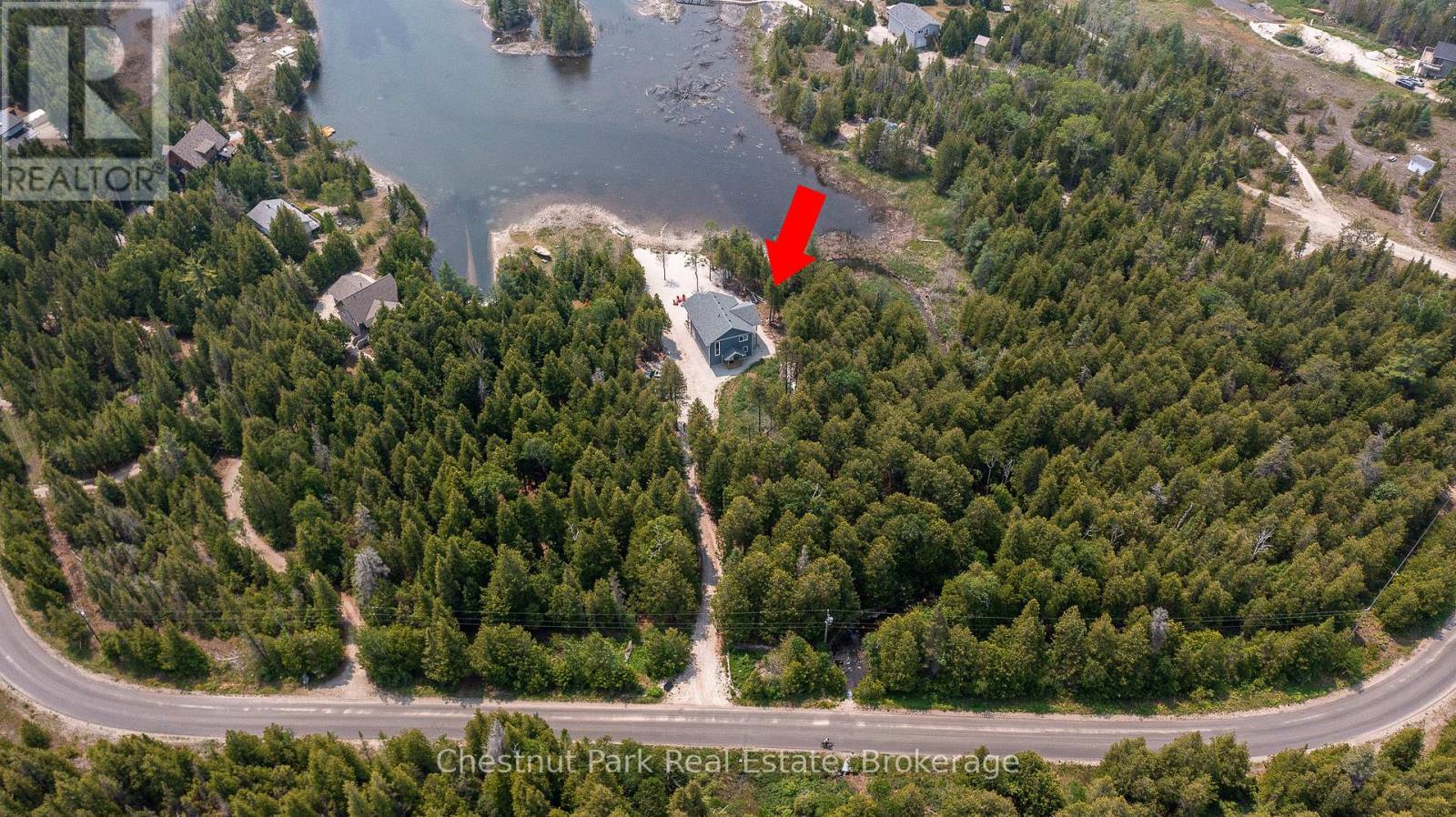 277 Eagle Road, Northern Bruce Peninsula, Ontario  N0H 2R0 - Photo 4 - X12898630
