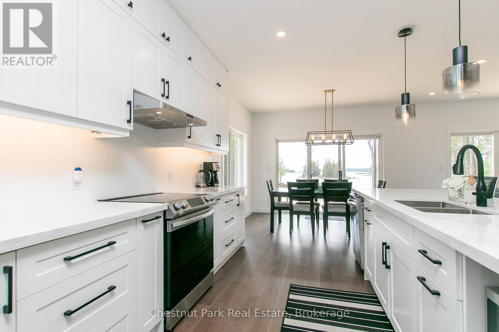 277 Eagle Road, Northern Bruce Peninsula, Ontario  N0H 2R0 - Photo 8 - X12898630