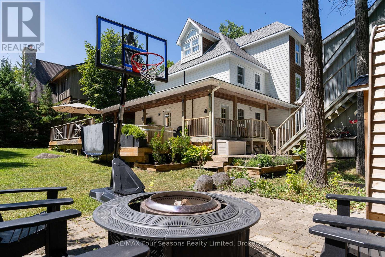 141 Aspen Way, Blue Mountains, Ontario  L9Y 0S7 - Photo 7 - X12898960