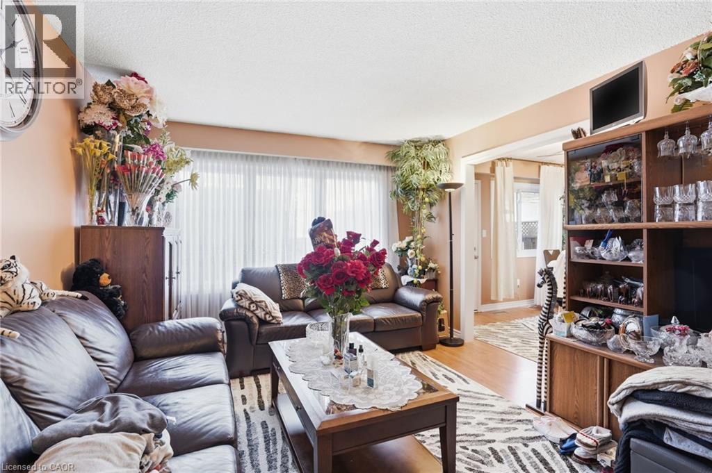 92 St. Andrews Drive, Hamilton, Ontario  L8K 6H4 - Photo 6 - 40813610