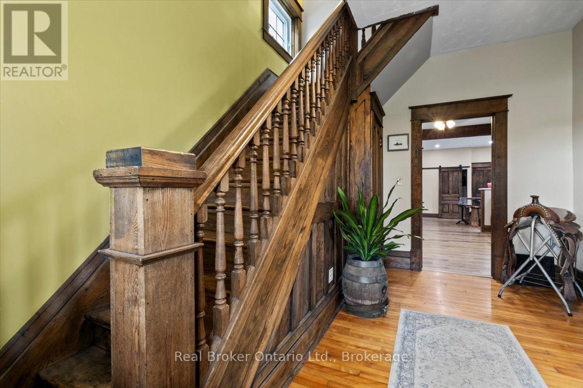 241787 16 Concession, West Grey, Ontario  N0G 2M0 - Photo 16 - X12901796