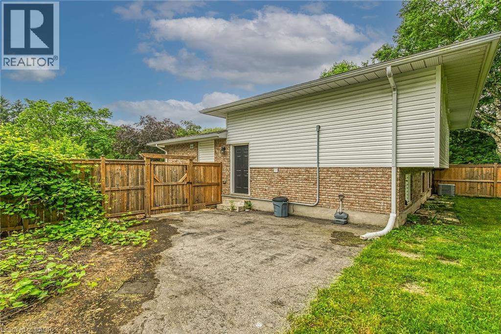 407 Castlegrove Place, London, Ontario  N6G 1L1 - Photo 20 - 40812897