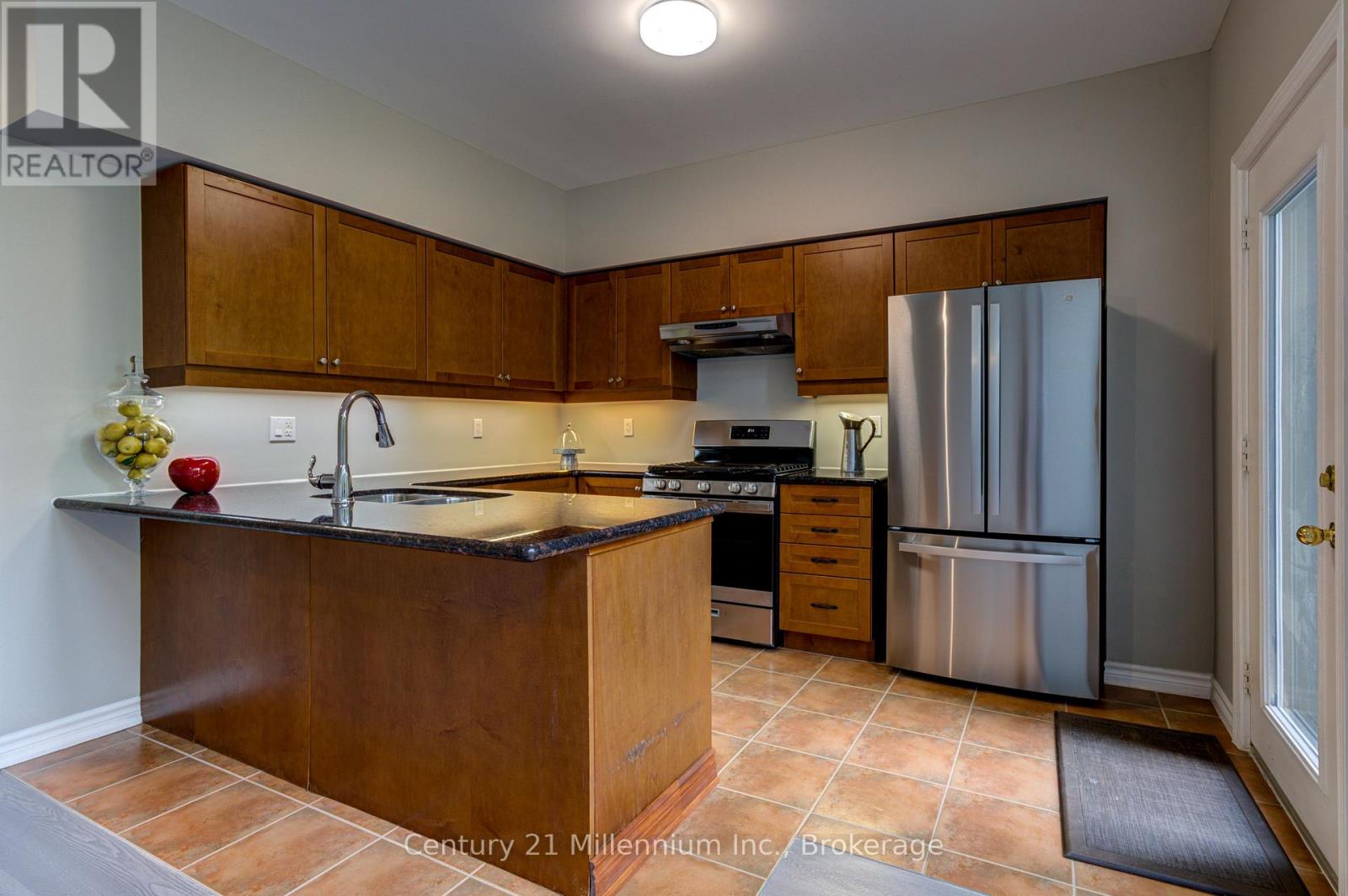 15 - 6 Wildrose Trail, Collingwood, Ontario  L9Y 0J4 - Photo 16 - S12904324