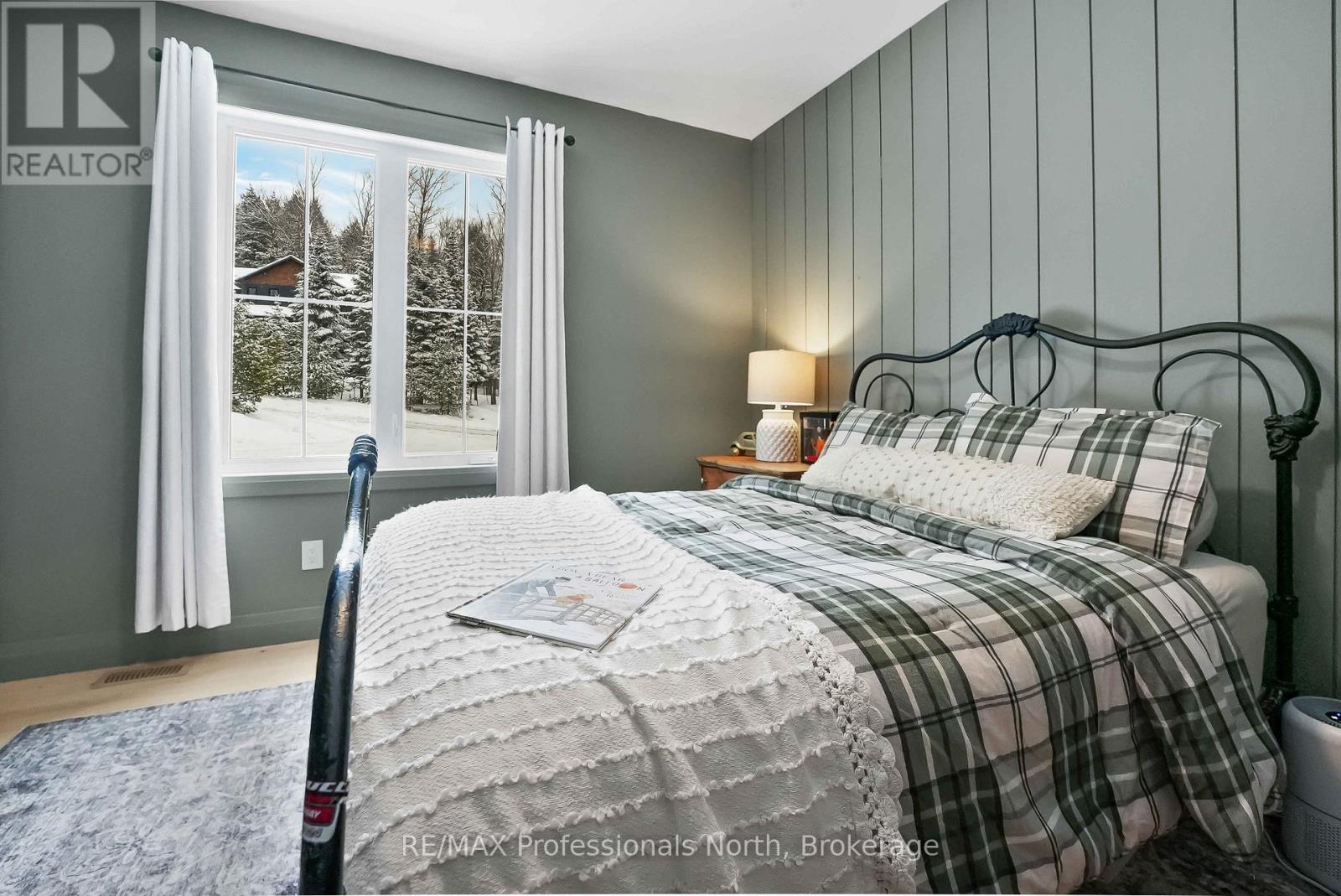 195 Lakeview Street, Dysart Et Al, Ontario  K0M 1S0 - Photo 33 - X12904196
