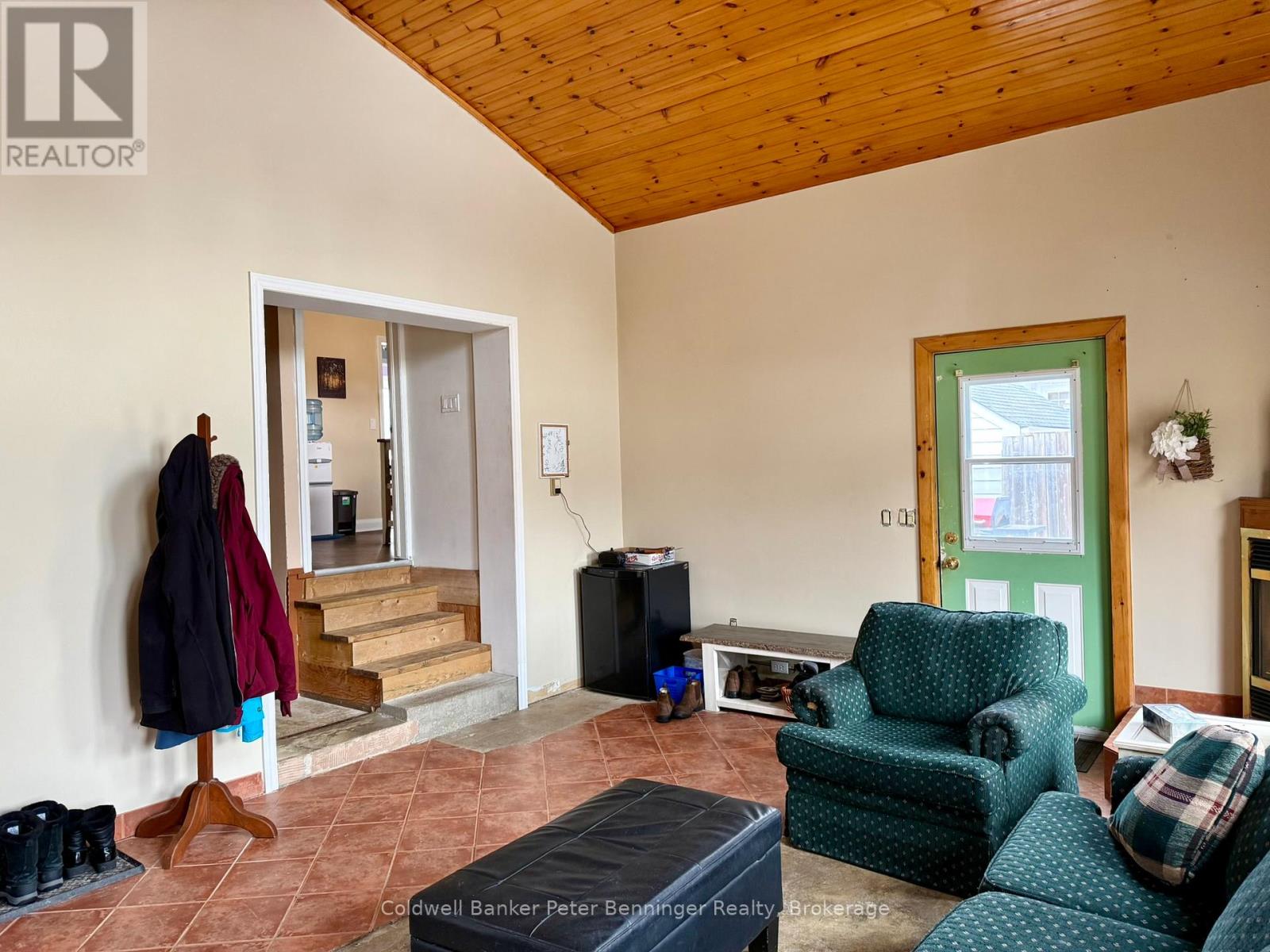 501 Napier Street, Brockton, Ontario  N0G 2V0 - Photo 20 - X12904400