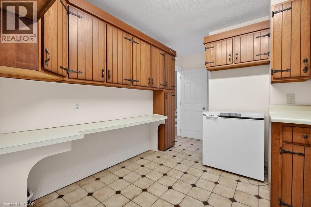 727 Brant Street, Burlington, Ontario  L7R 2H6 - Photo 8 - 40811894