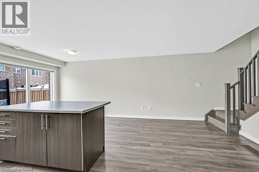 457 Queen Mary Drive, Brampton, Ontario  L7A 4L2 - Photo 10 - 40813897