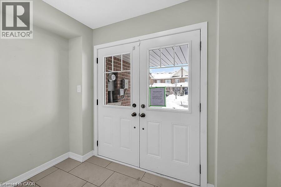 457 Queen Mary Drive, Brampton, Ontario  L7A 4L2 - Photo 6 - 40813897