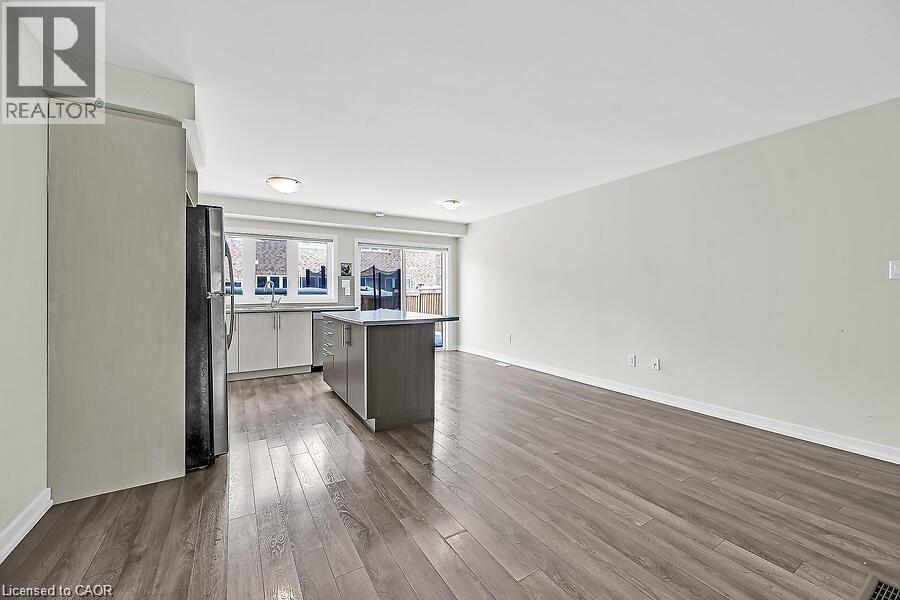 457 Queen Mary Drive, Brampton, Ontario  L7A 4L2 - Photo 9 - 40813897