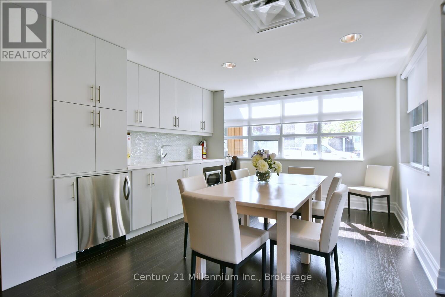 208 - 1 Shipyard Lane, Collingwood, Ontario  L9Y 0W2 - Photo 41 - S12905134