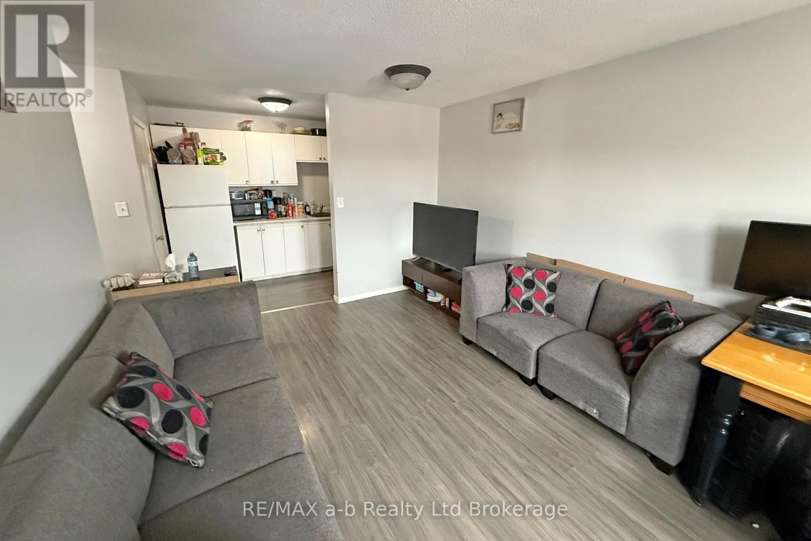 36 - 64 Hiawatha Road, Woodstock, Ontario  N4T 1P4 - Photo 13 - X12905768