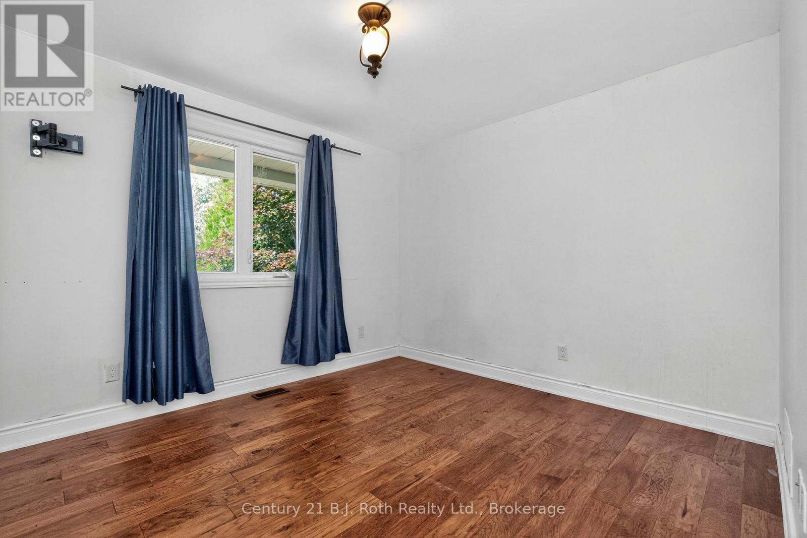161 Forest Harbour Parkway, Tay, Ontario  L0K 1E0 - Photo 17 - S12905816