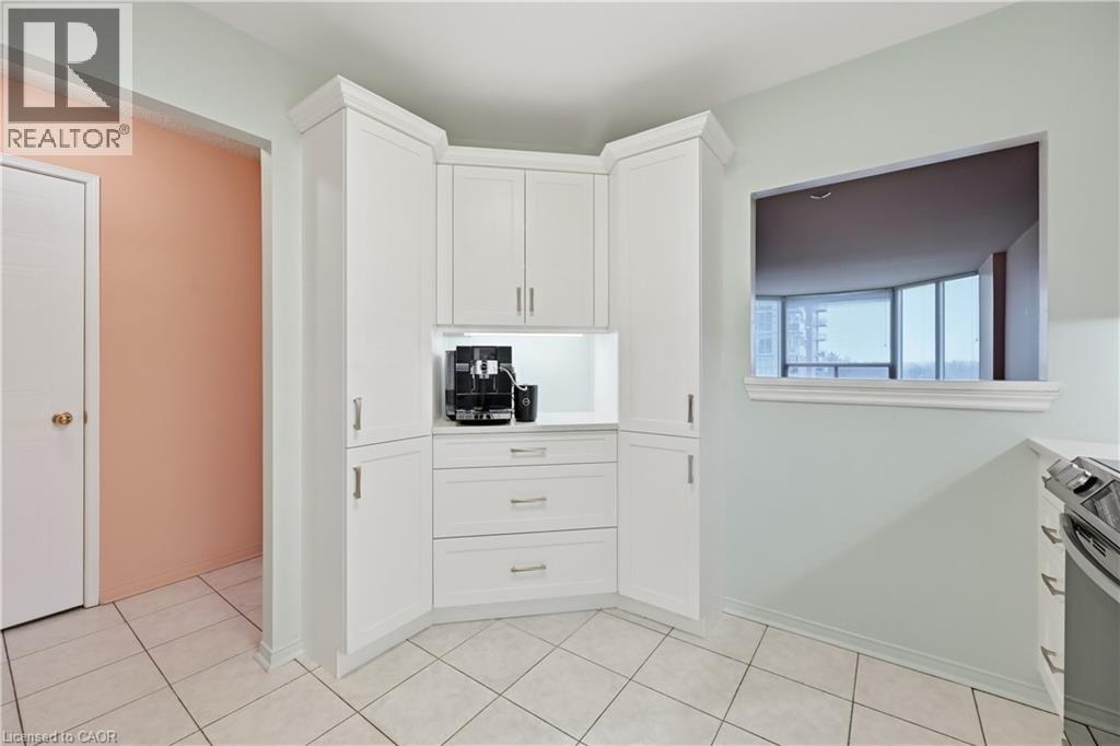 1270 Maple Crossing Boulevard Unit# 808, Burlington, Ontario  L7S 2J3 - Photo 5 - 40813920