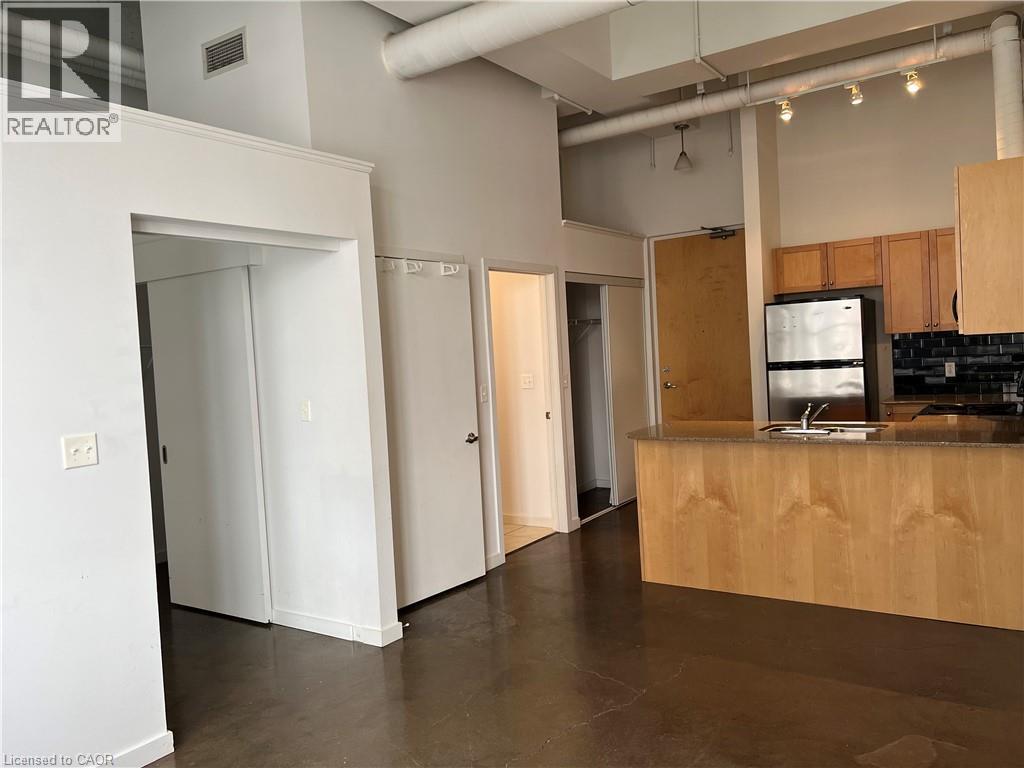 404 King Street W Unit# 409, Kitchener, Ontario  N2G 4Z9 - Photo 5 - 40814013