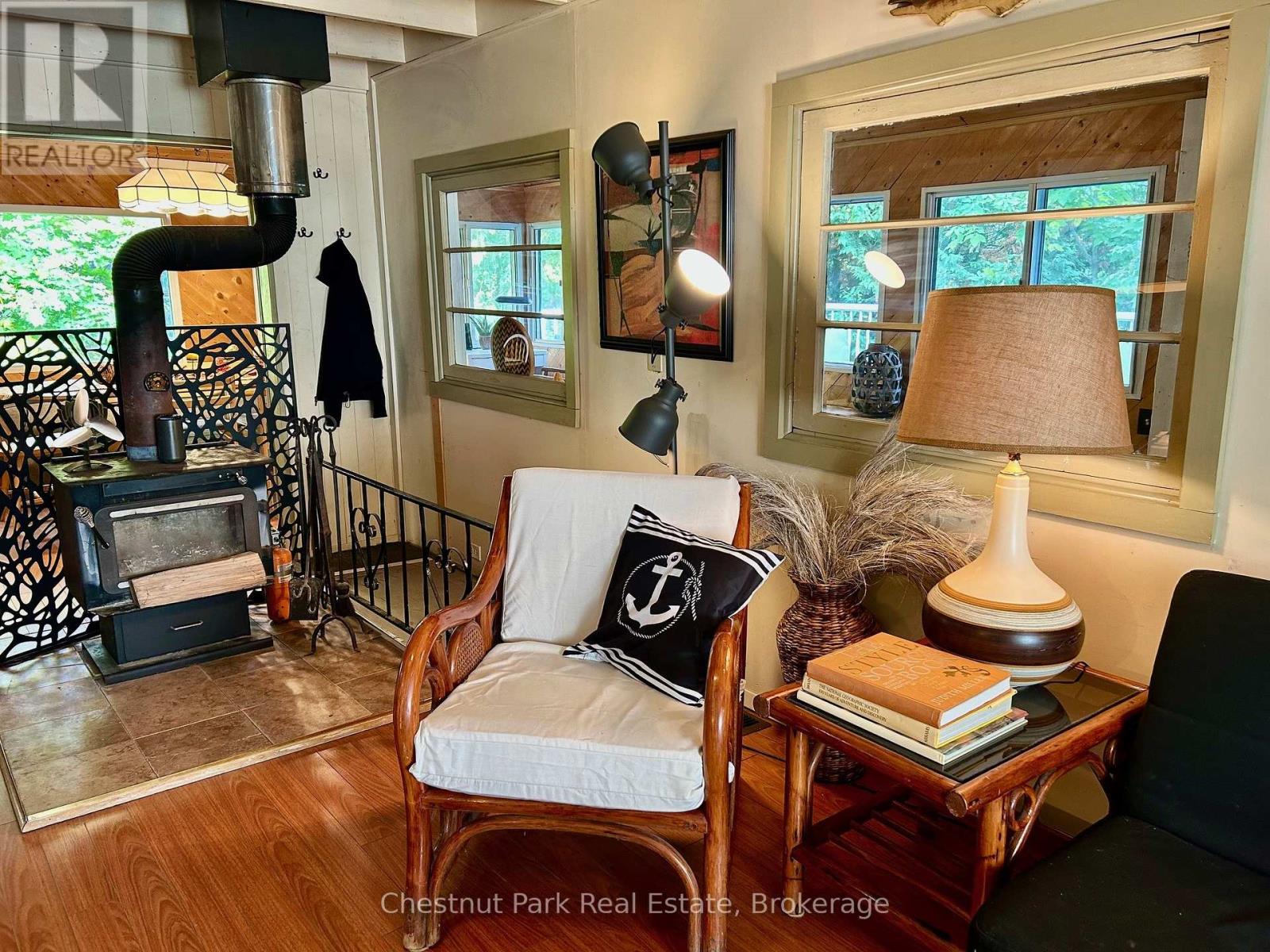 1227-2 North Kahshe Lake Rd Road, Gravenhurst, Ontario  P0E 1G0 - Photo 15 - X12907704