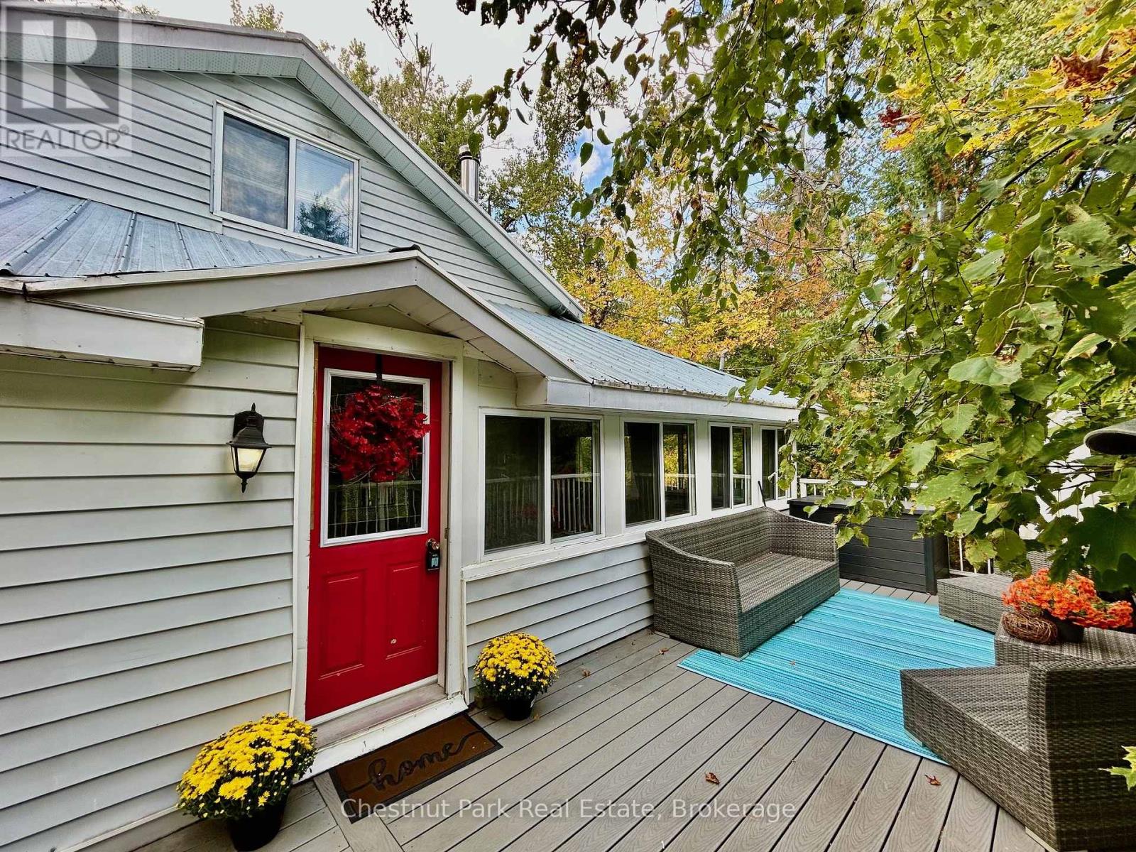 1227-2 North Kahshe Lake Rd Road, Gravenhurst, Ontario  P0E 1G0 - Photo 2 - X12907704